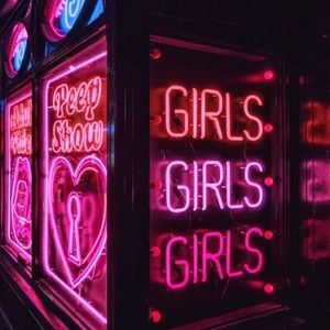 ｇⓘℝl’𝓈 💄 𝓡𝕆𝐎м